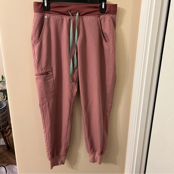 Figs Zamora Scrub Jogger Mineral Mauve - Picture 5 of 10